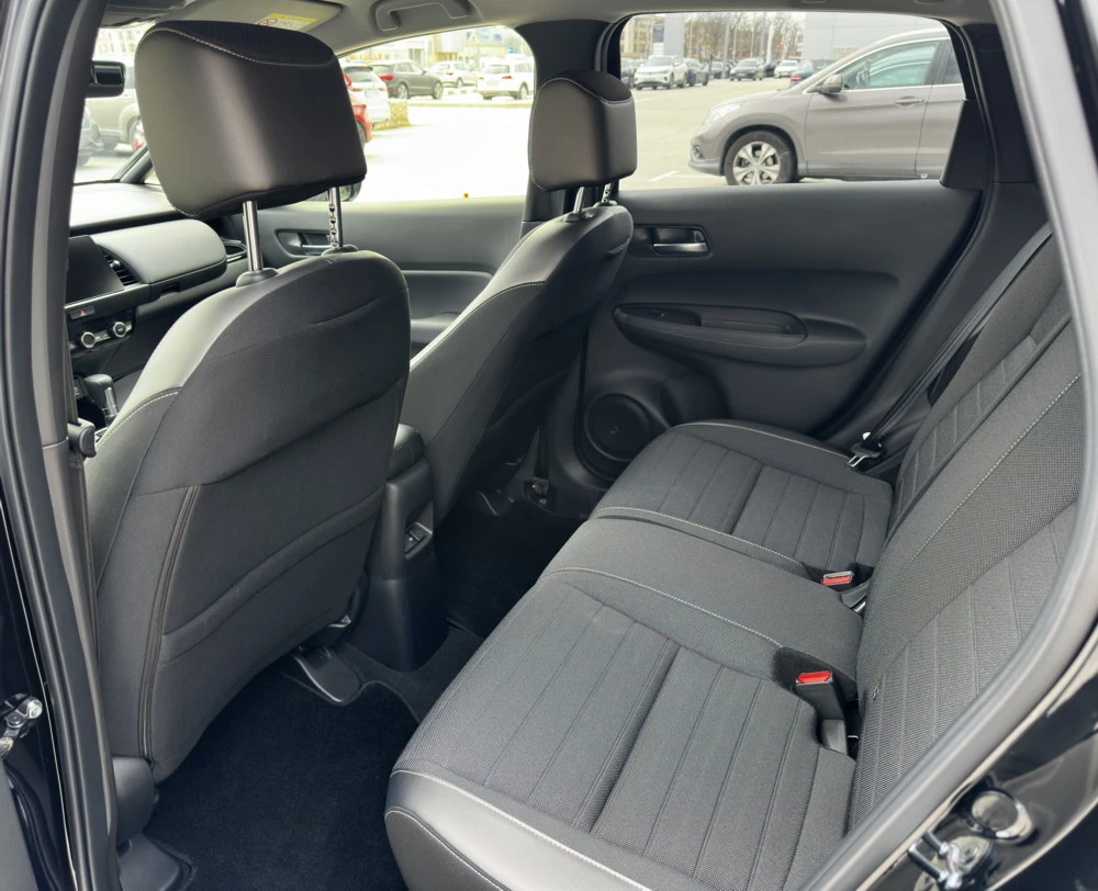 Honda Jazz Crosstar 1.5 i-MMD Hybrid Advance, снимка 16 - Автомобили и джипове - 53997580