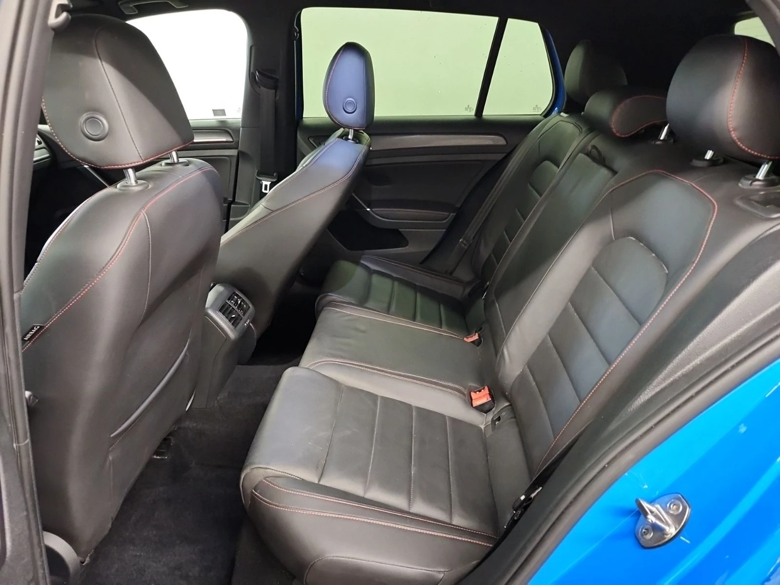 VW Golf GTI/CARFAX/Подгрев/Шибедах/Нави/, снимка 12 - Автомобили и джипове - 54034261