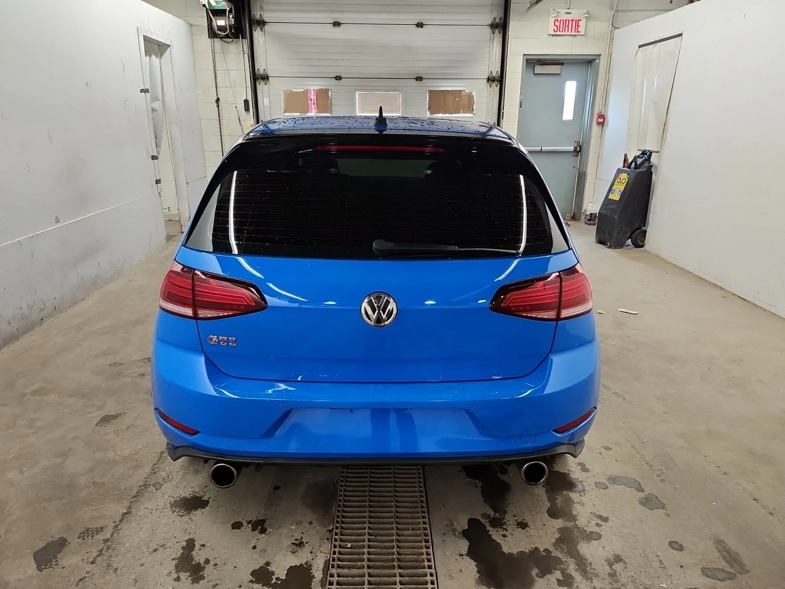 VW Golf GTI/CARFAX/Подгрев/Шибедах/Нави/, снимка 4 - Автомобили и джипове - 54034261