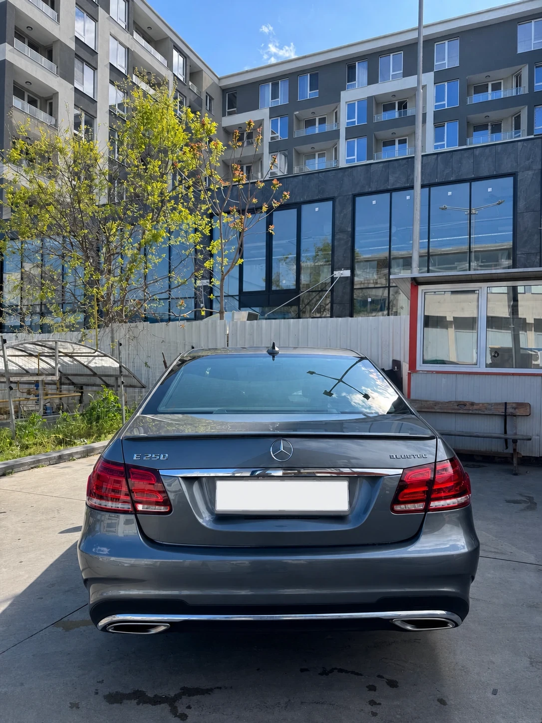 Mercedes-Benz E 250, снимка 5 - Автомобили и джипове - 54400801