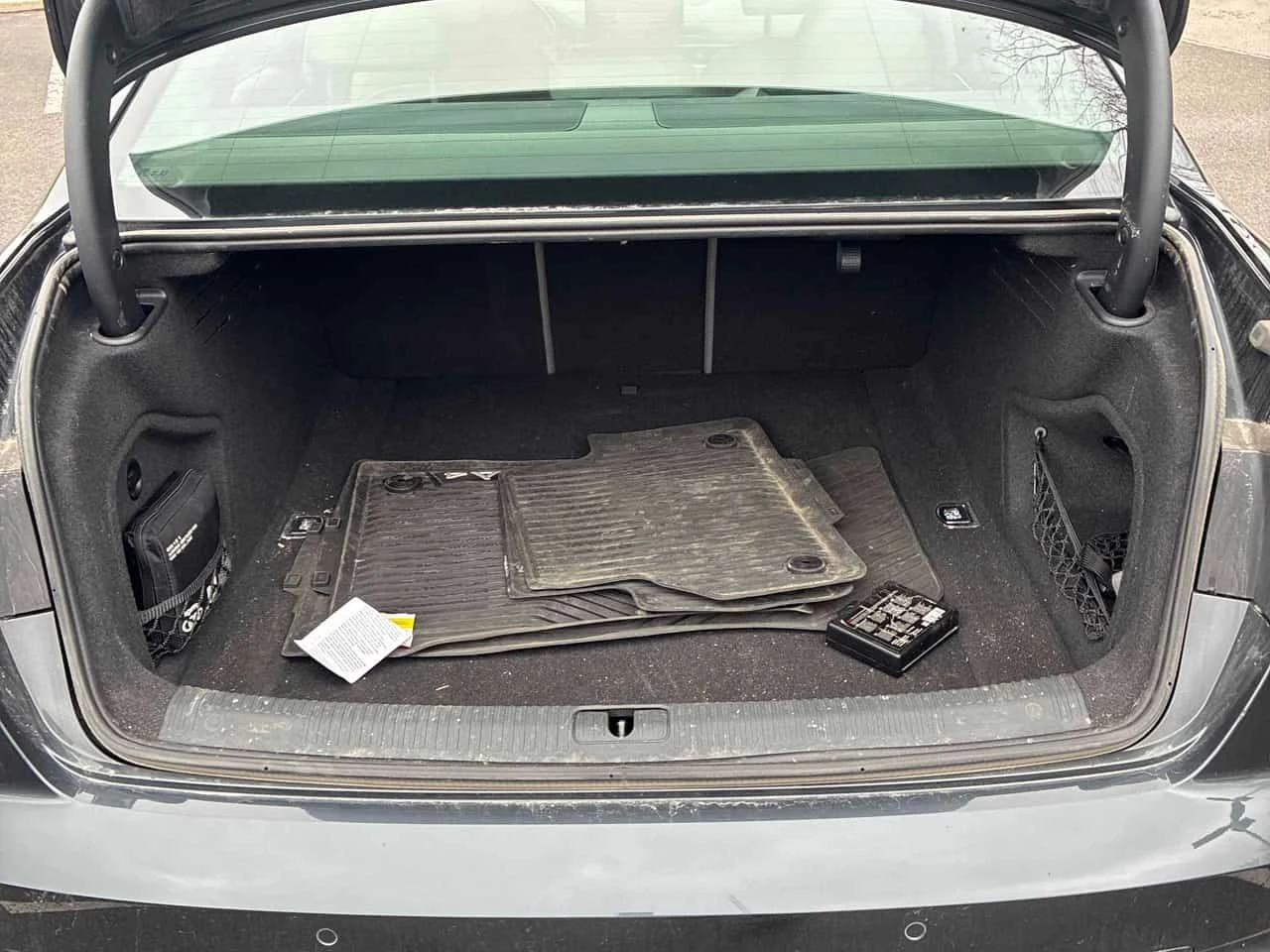 Audi A4 Komfort /LED/DISTRONIC/CARFAX/АВТОКРЕДИТ, снимка 17 - Автомобили и джипове - 54588737