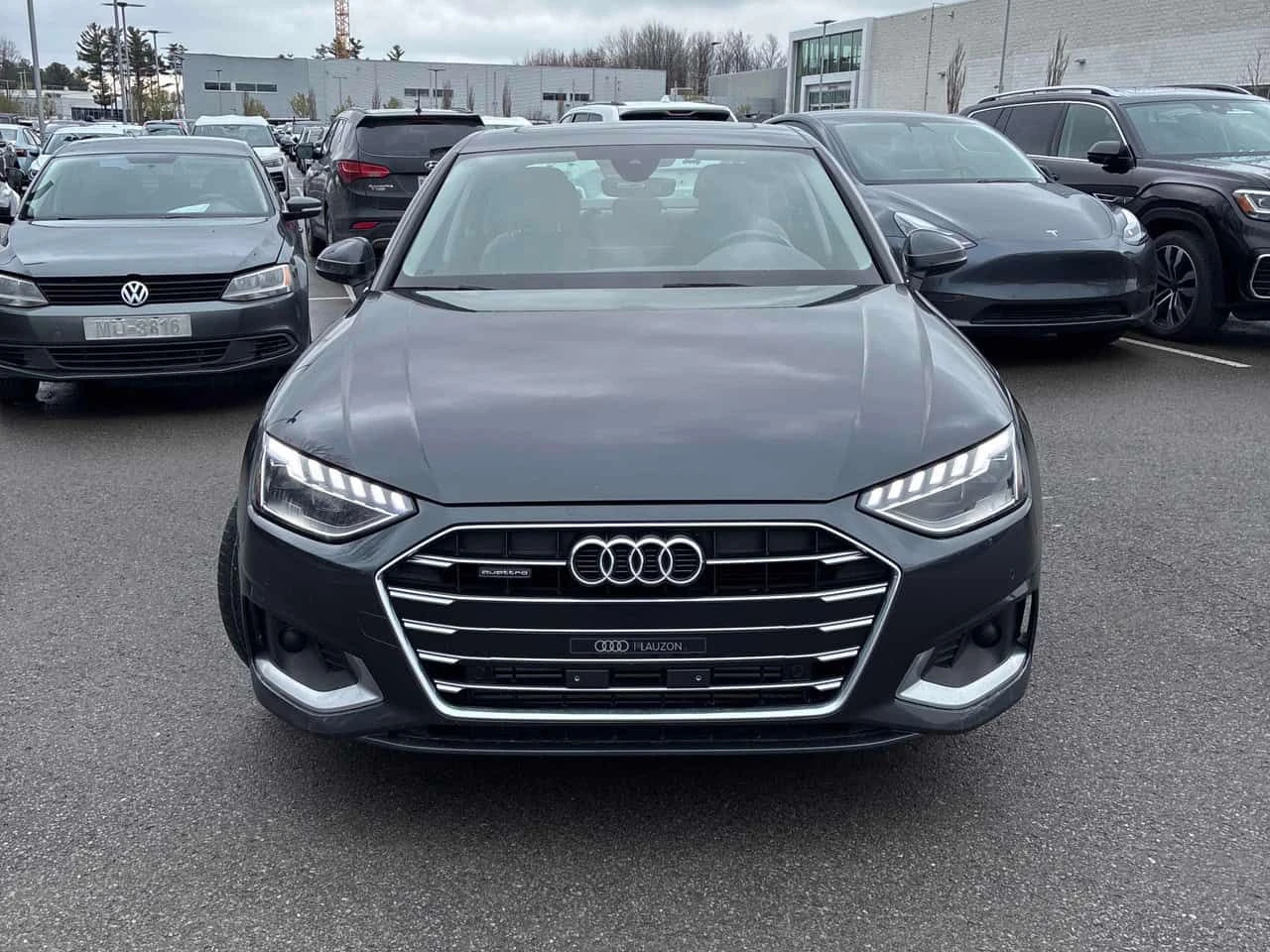 Audi A4 Komfort /LED/DISTRONIC/CARFAX/АВТОКРЕДИТ, снимка 6 - Автомобили и джипове - 54588737