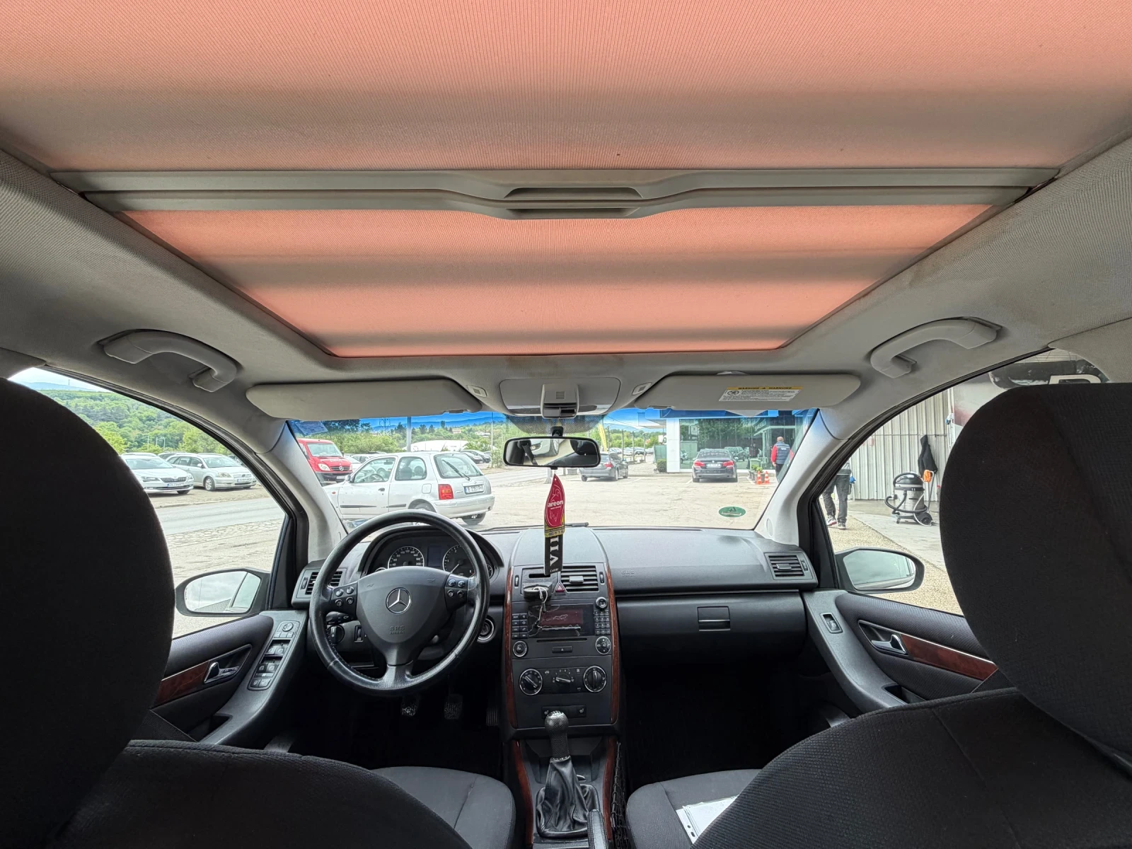 Mercedes-Benz A 180, снимка 10 - Автомобили и джипове - 54628022