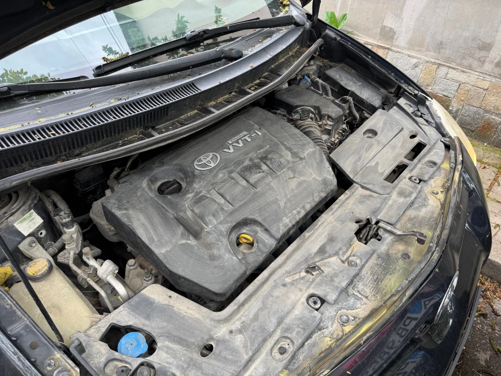 Toyota Auris, снимка 16 - Автомобили и джипове - 54665832