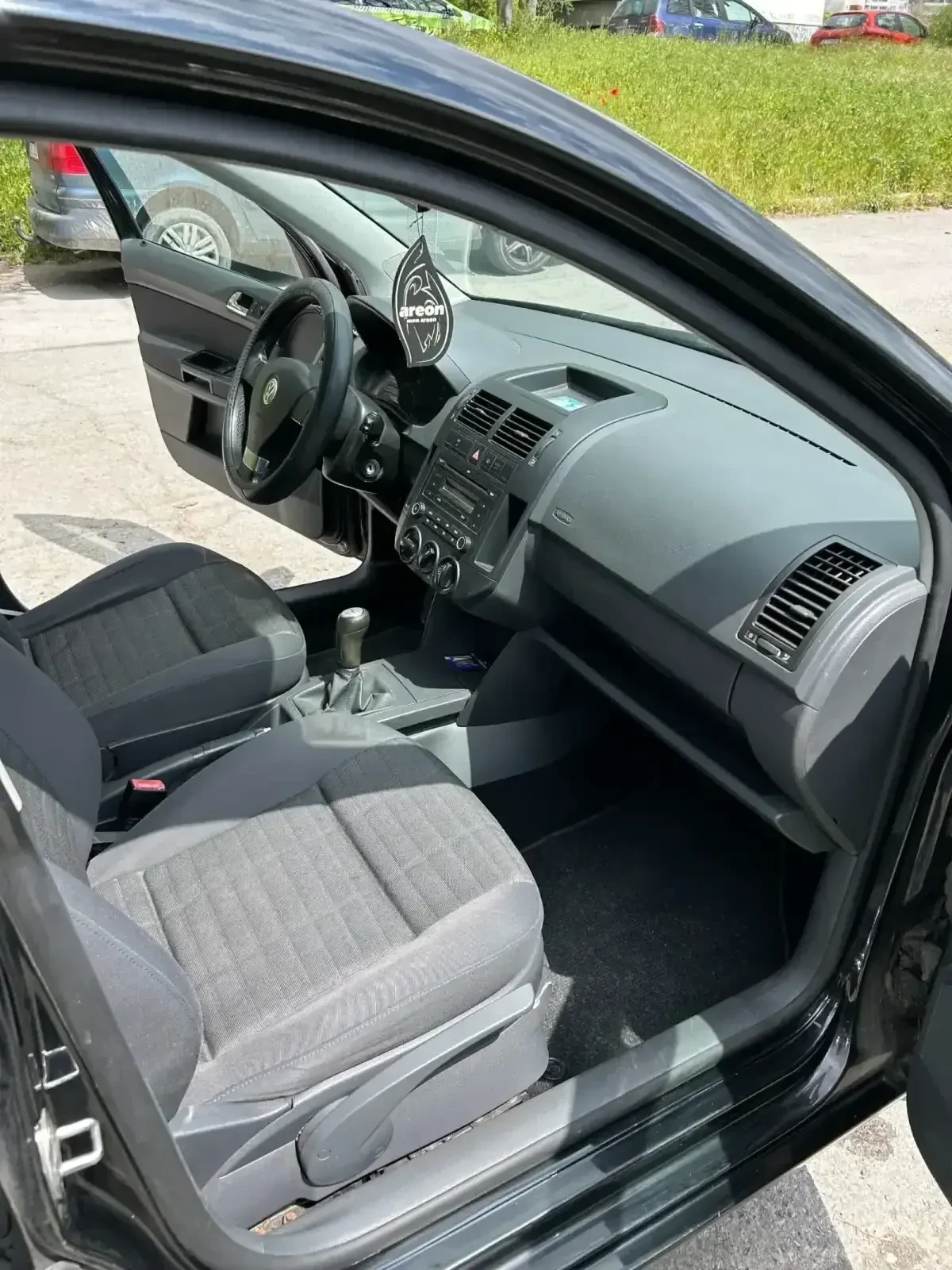 VW Polo, снимка 7 - Автомобили и джипове - 54812216