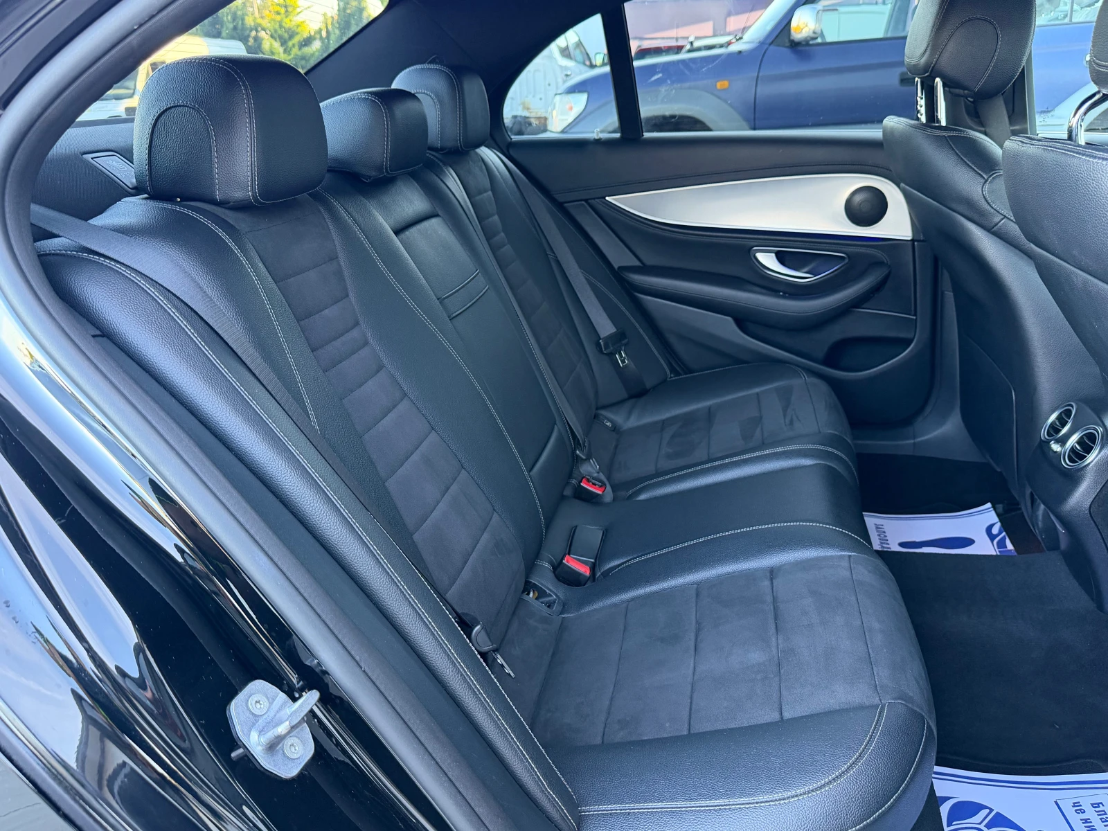 Mercedes-Benz E 220 AMG Лизинг Бартер, снимка 11 - Автомобили и джипове - 54862711