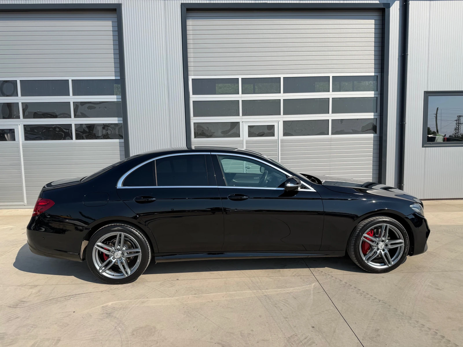 Mercedes-Benz E 220 AMG Лизинг Бартер, снимка 6 - Автомобили и джипове - 54862711