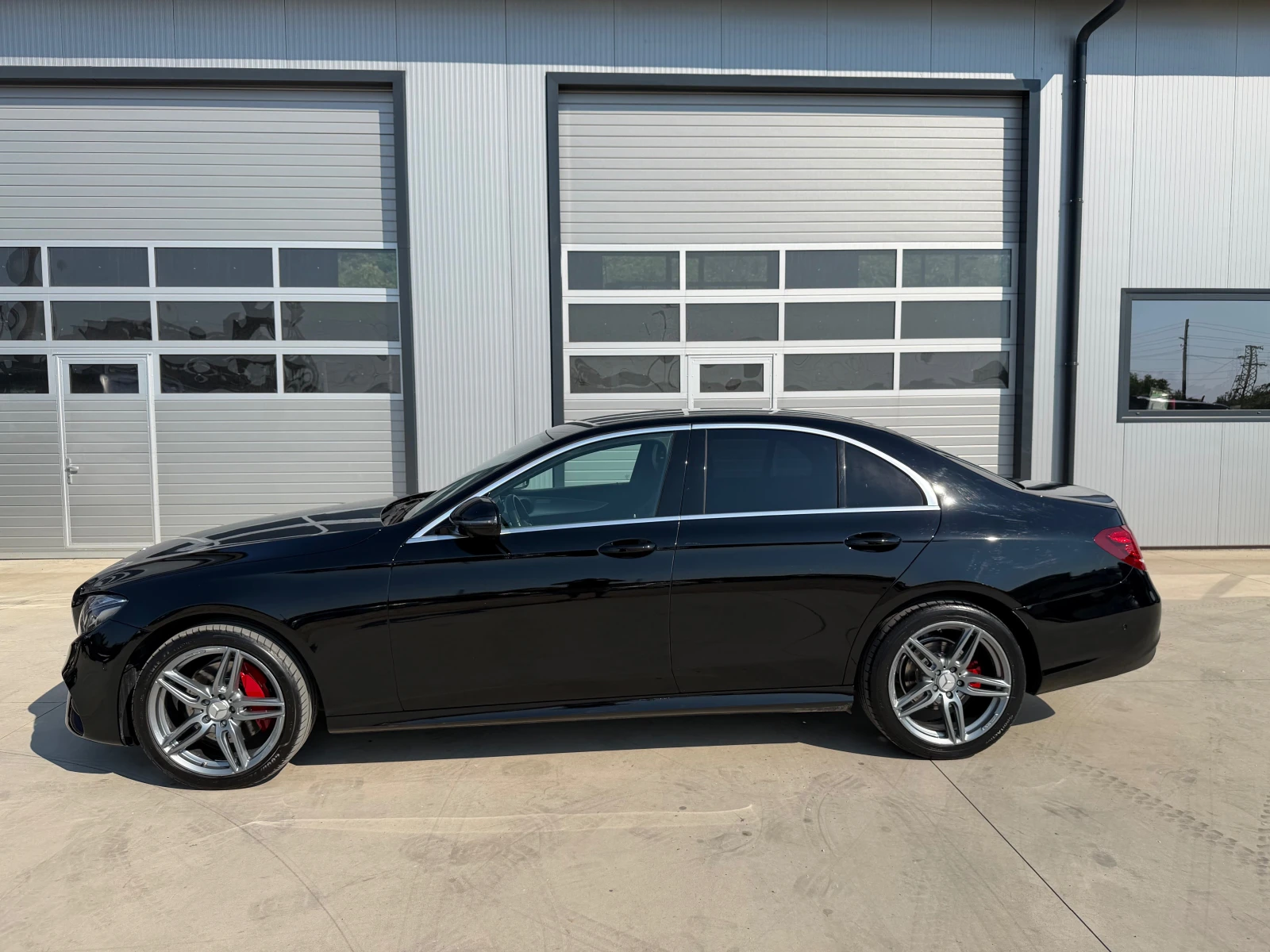 Mercedes-Benz E 220 AMG Лизинг Бартер, снимка 5 - Автомобили и джипове - 54862711