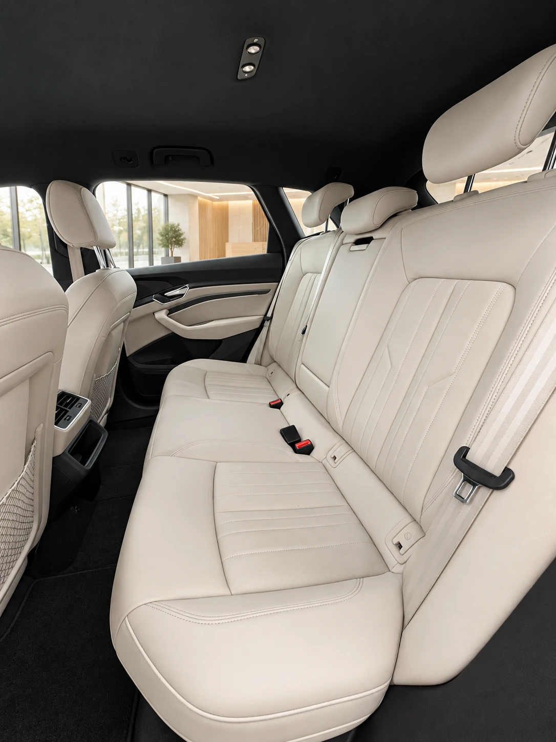 Audi E-Tron 50 quattro| 93% SOH| 313 �.�. | 10.2021 �.  | Mobile.bg � ����������� 11