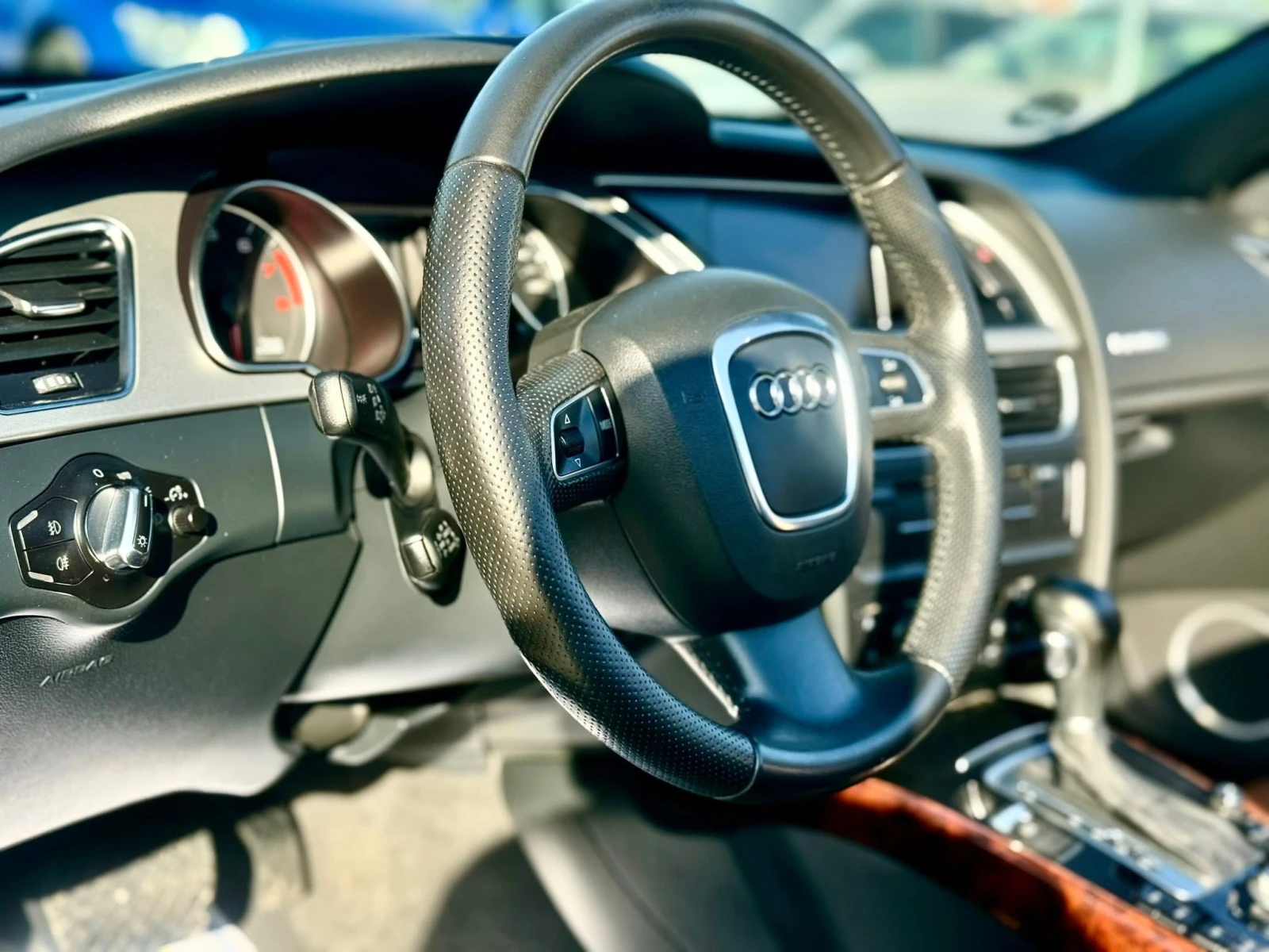 Audi A5 2.0 4х4 АВТОМАТИК, снимка 14 - Автомобили и джипове - 55389356