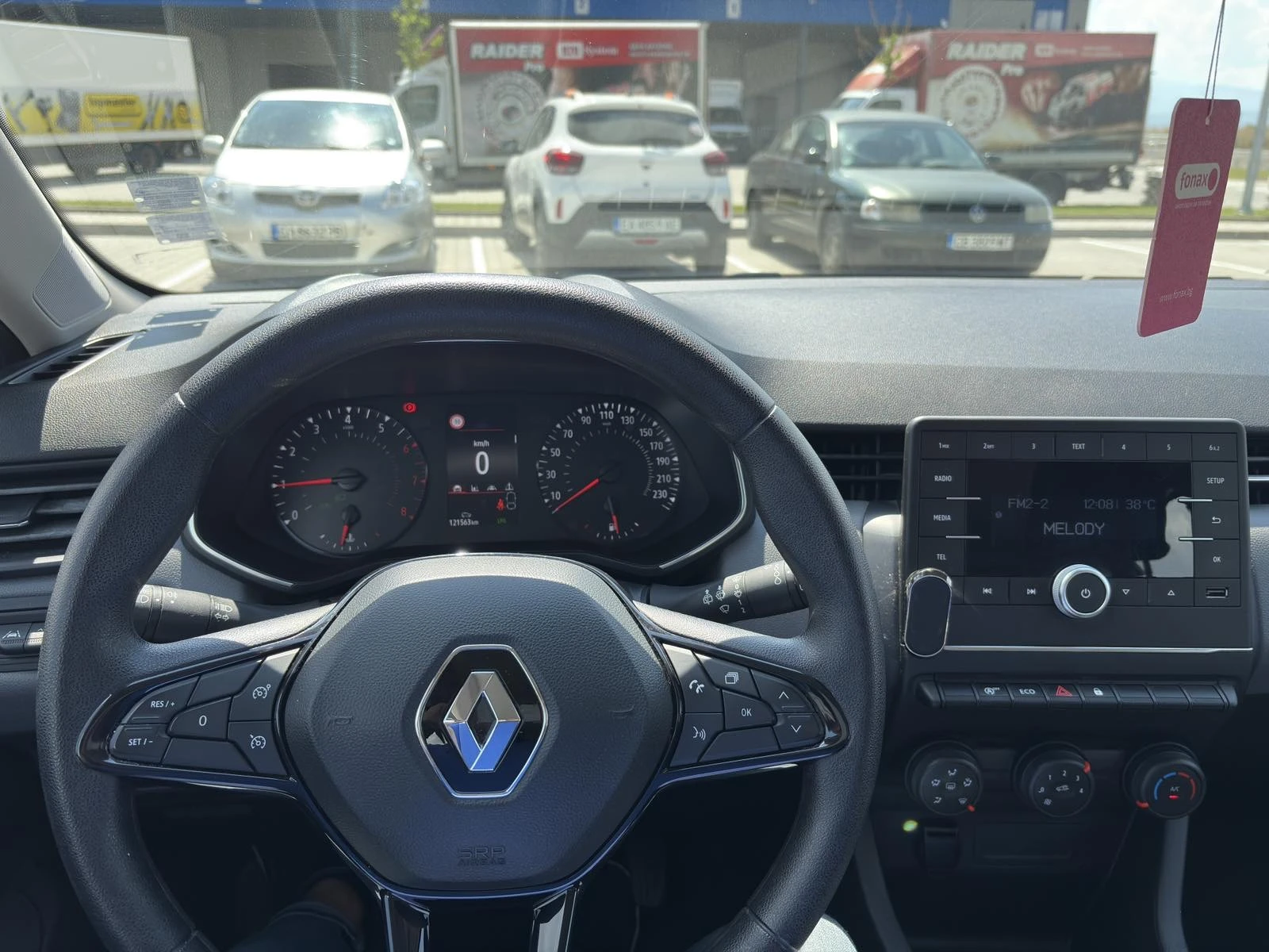 Renault Clio 1.0 GPL фабрично, снимка 9 - Автомобили и джипове - 55937138