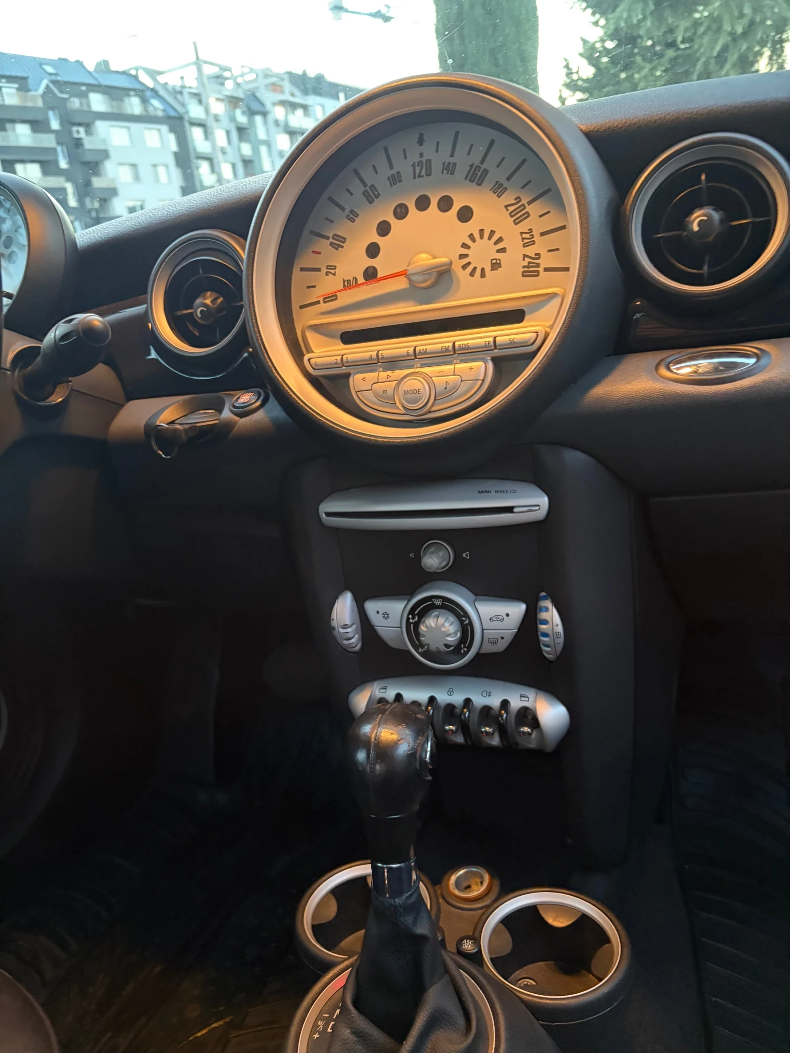 Mini Cooper Mini Copper 1.6 Automatic, снимка 11 - Автомобили и джипове - 56144747