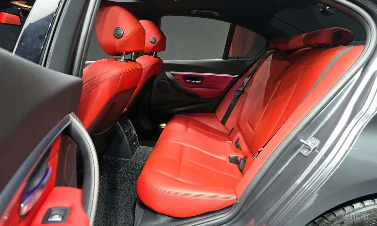BMW 330 * Дигитално табло* HEAD UP * ФИКСИРАНА ЦЕНА * , снимка 12 - Автомобили и джипове - 56315268