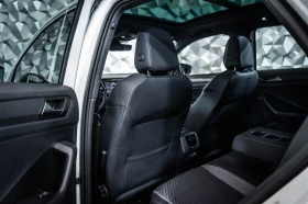 VW T-Roc R 2.0TSI BlueMotion Technology* Pano | Mobile.bg    15