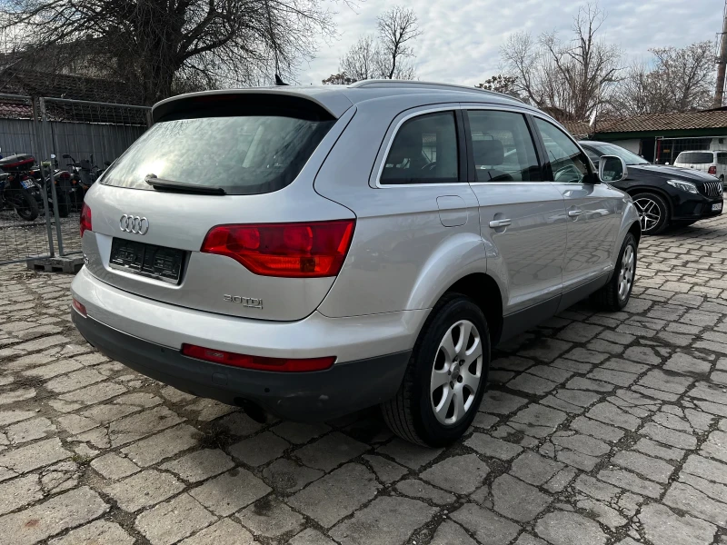 Audi Q7 3.0TDI* ПРУЖИНИ* КОЖА* ПАМЕТ* НАВИ* 7места* 2ключа, снимка 4 - Автомобили и джипове - 50368674