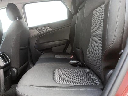 Kia Sportage LX - изображение 10
