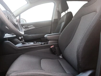 Kia Sportage LX - изображение 9