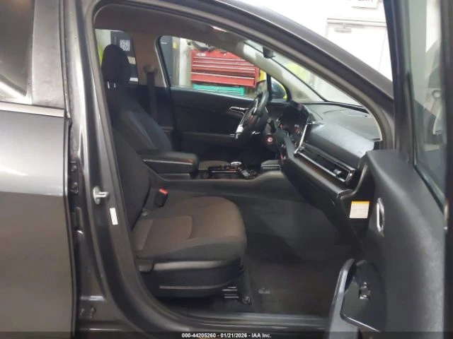 Kia Sportage, снимка 12 - Автомобили и джипове - 53587648