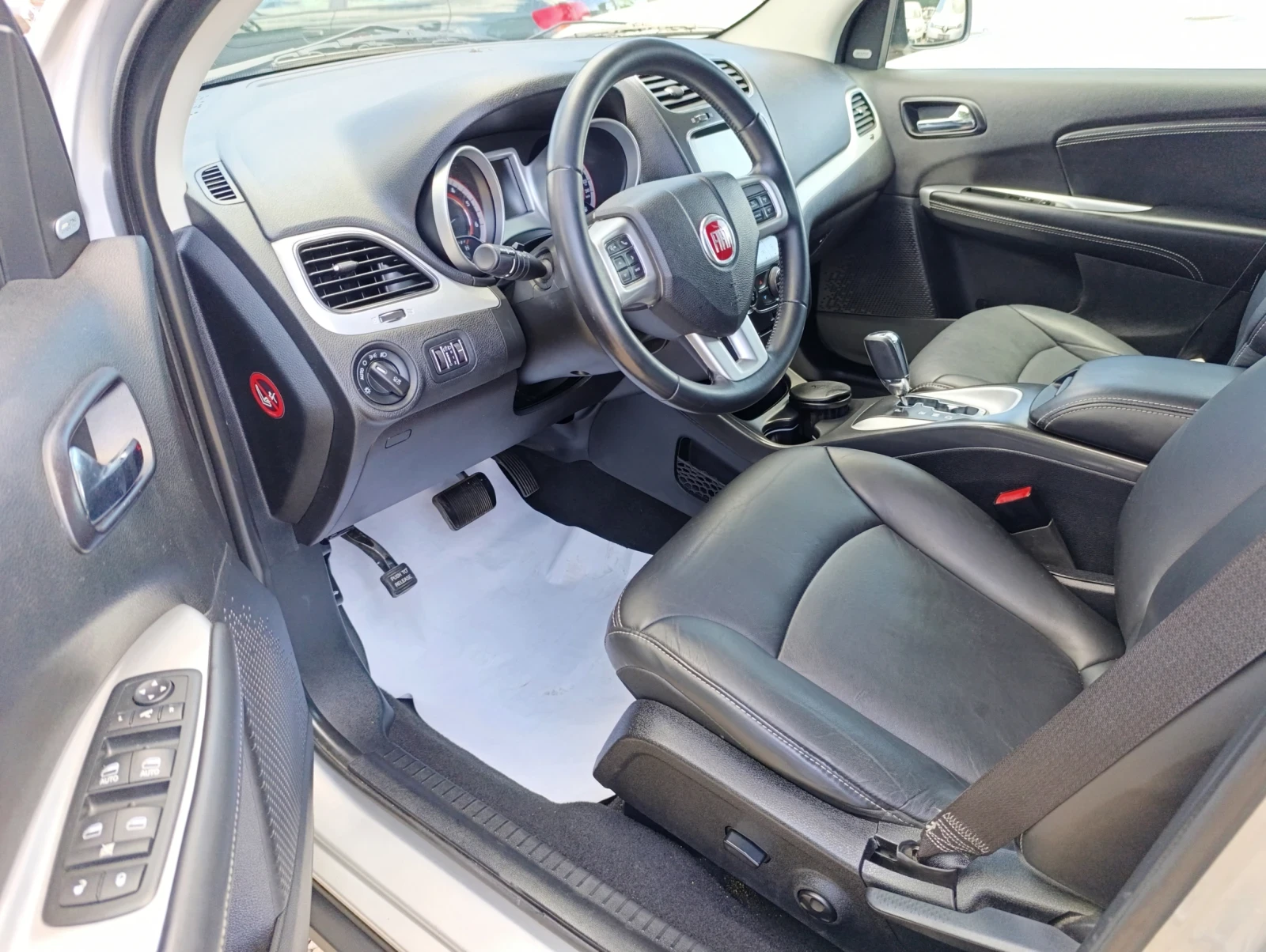 Fiat Freemont AUTOMATIC - изображение 9