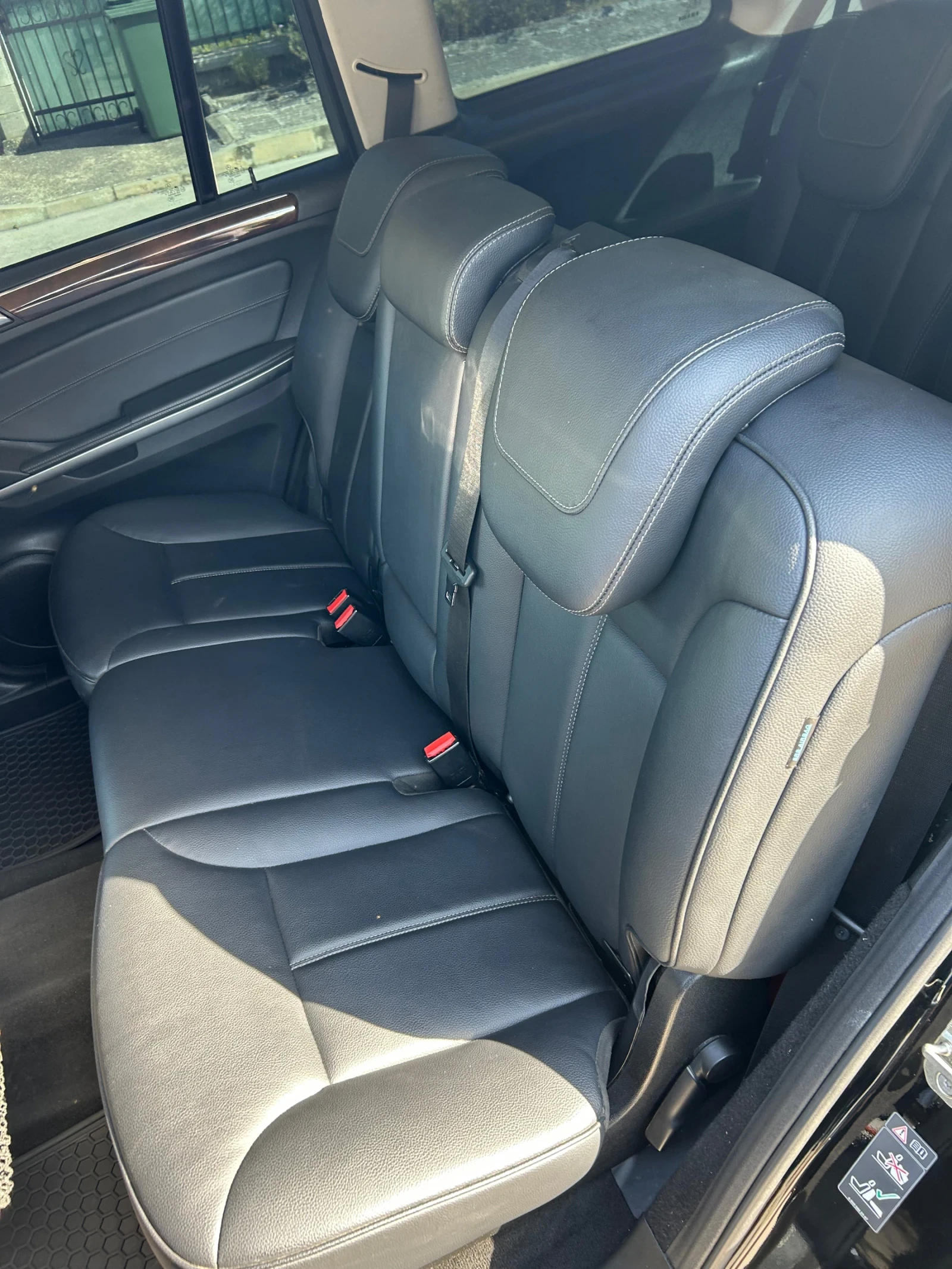 Mercedes-Benz GL 350 Блутек 4 матик - изображение 9