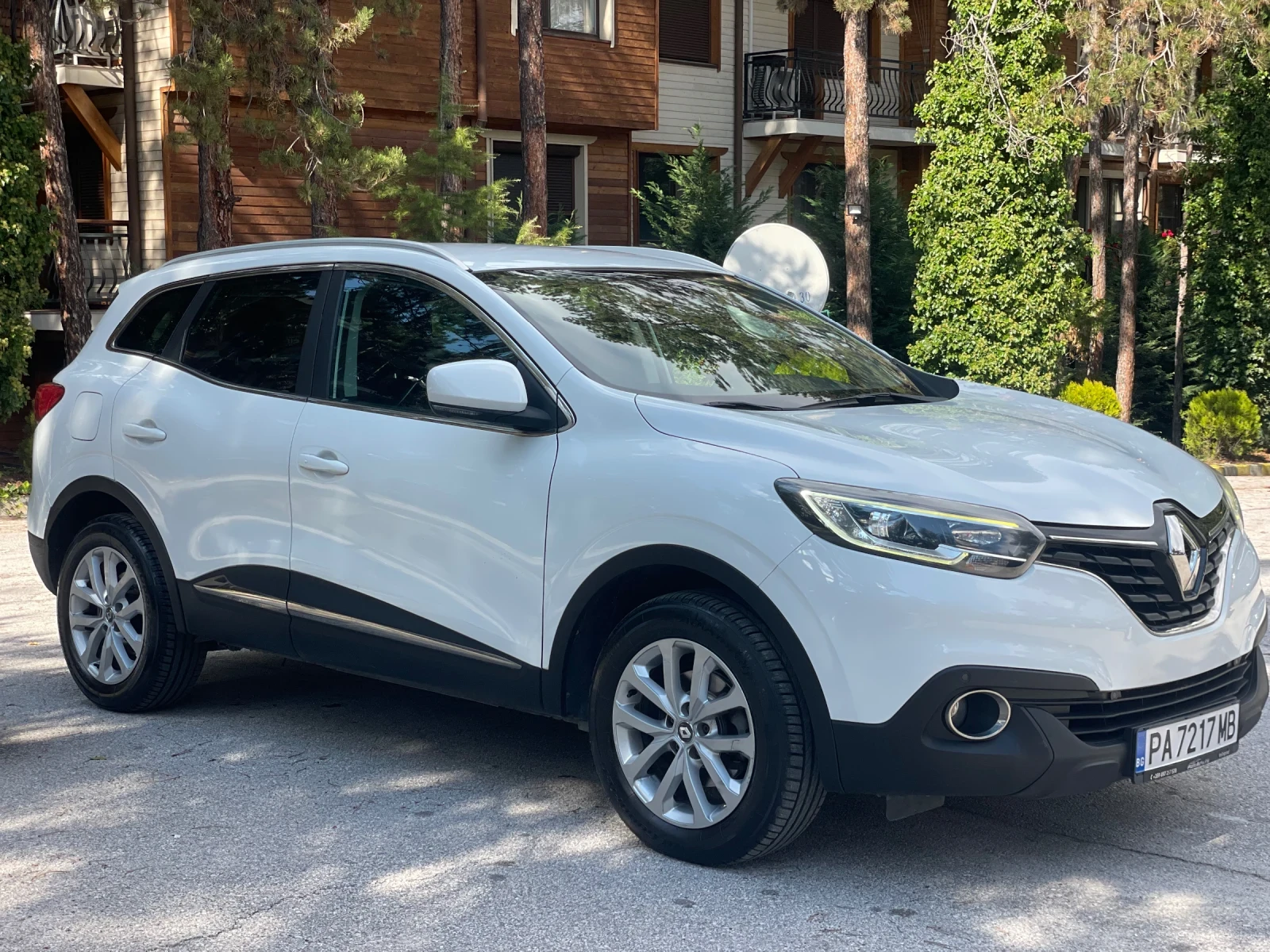Renault Kadjar 1.5DCI/Avtomat/110000km-Dokazuemi/ - изображение 3