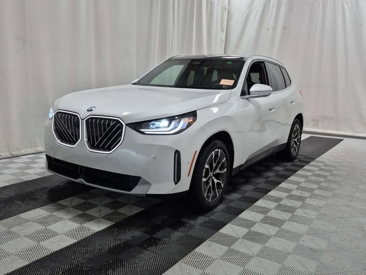 BMW X3  30 XDRIVE * HEADUP* АМБИЕНТ* PANORAMA* CARFAX * 