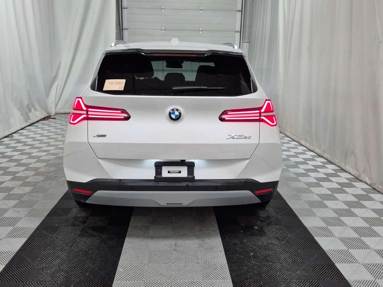 BMW X3  30 XDRIVE * HEADUP* АМБИЕНТ* PANORAMA* CARFAX *  - изображение 6