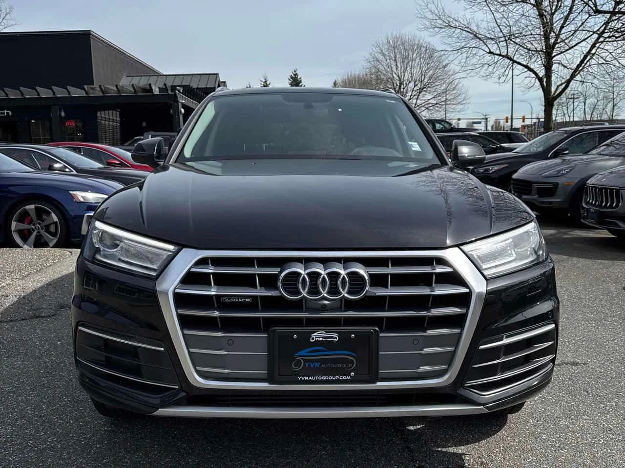 Audi Q5 | Progressiv | 360 | ПАНОРАМА | ПОДГРЕВ | , снимка 6 - Автомобили и джипове - 54373527