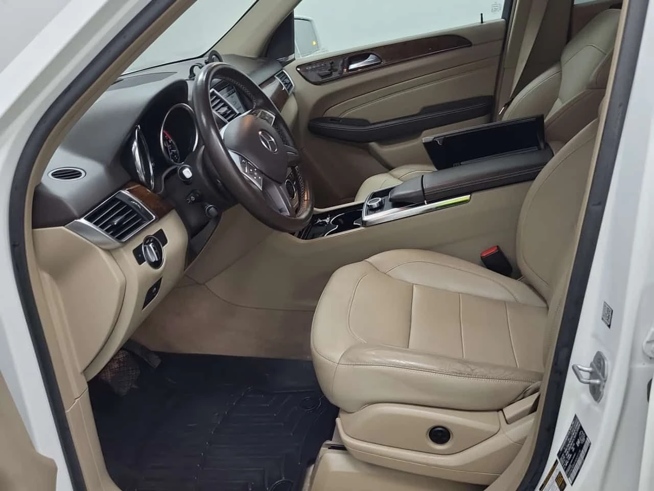 Mercedes-Benz ML 350 BLUETEC  CARFAX, снимка 5 - Автомобили и джипове - 54799653