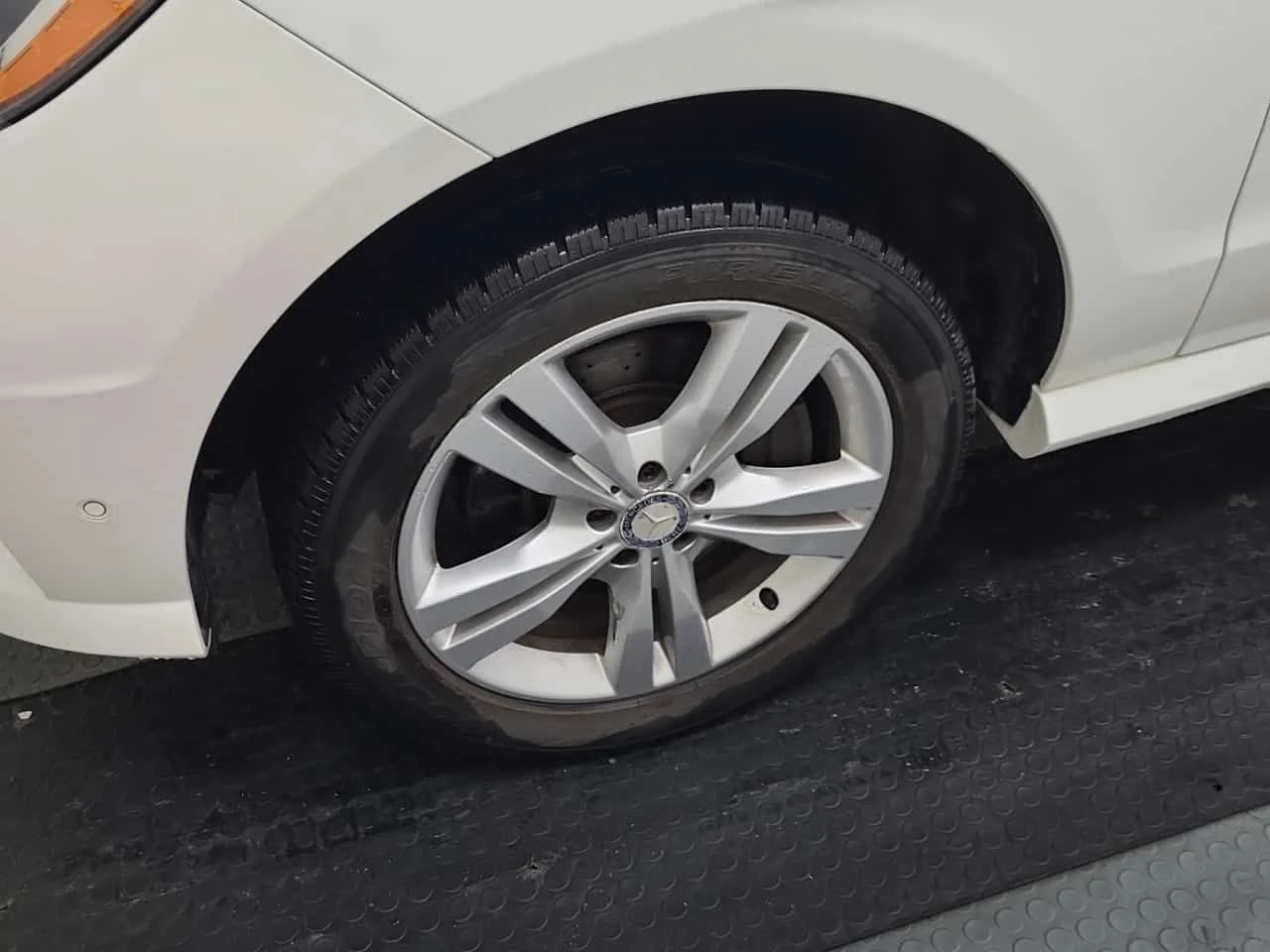 Mercedes-Benz ML 350 BLUETEC  CARFAX, снимка 6 - Автомобили и джипове - 54799653