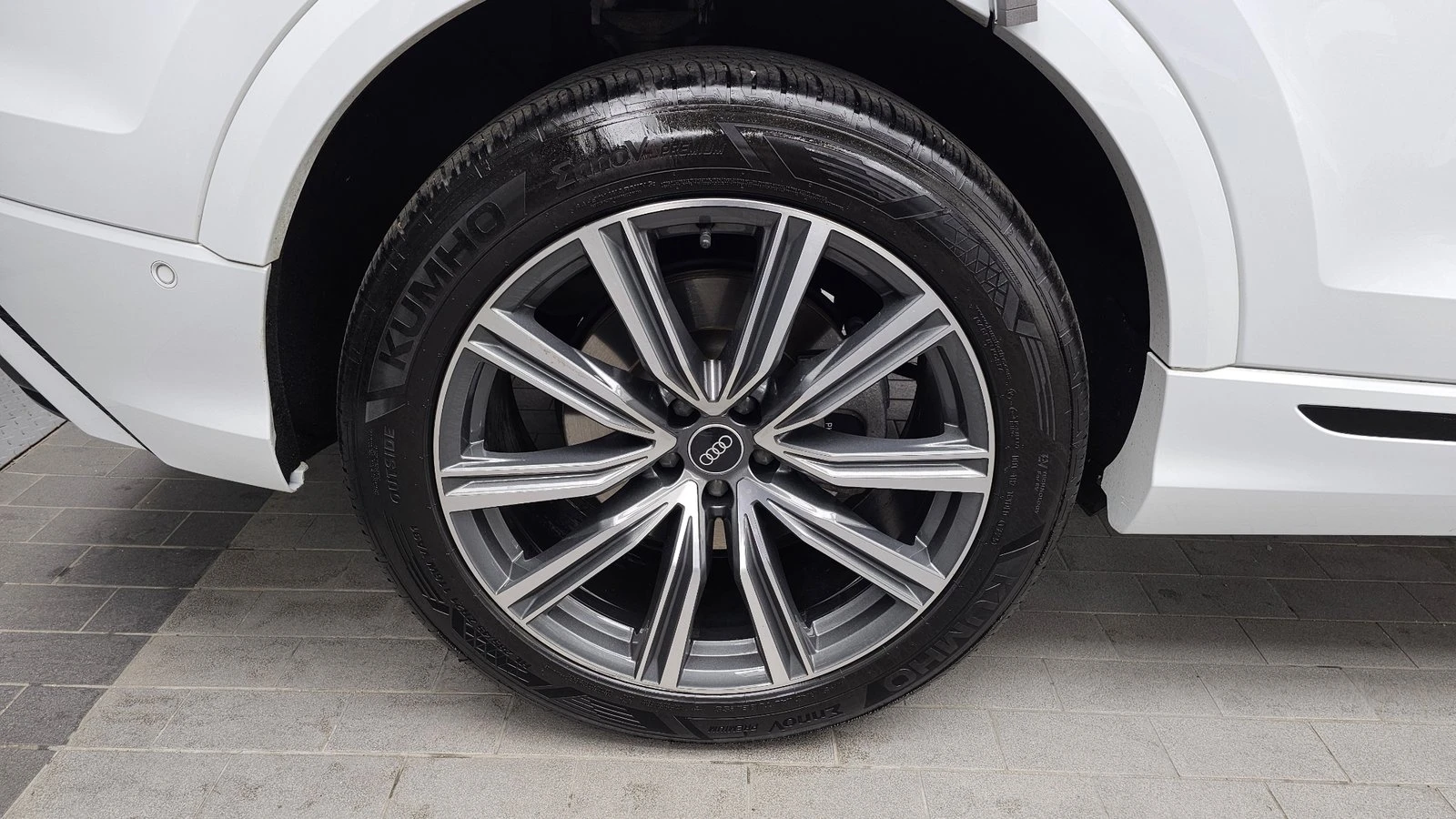Audi Q8 55 TFSI quattro* ���* �����* HUD* 360* ������ ���� | Mobile.bg � ����������� 5