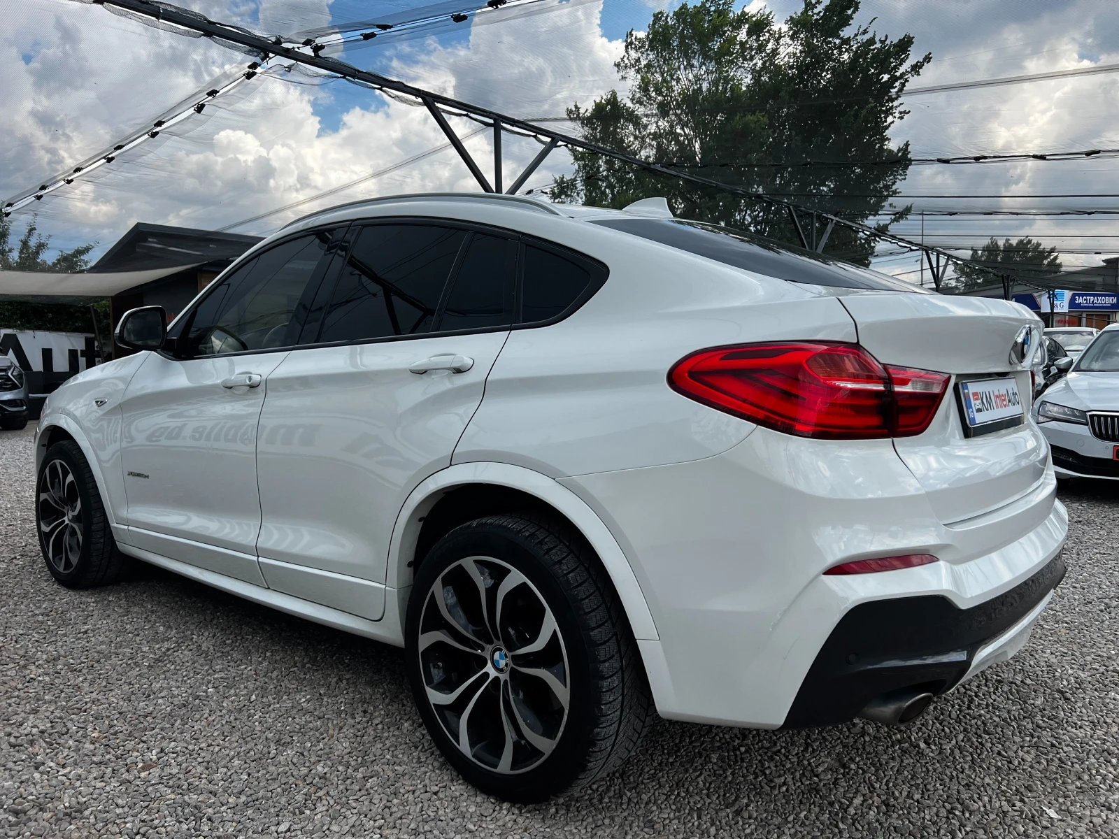 BMW X4 2.0d xDrive/M-пакет/AUT/NAVI/КАМЕРА, снимка 6 - Автомобили и джипове - 55479369