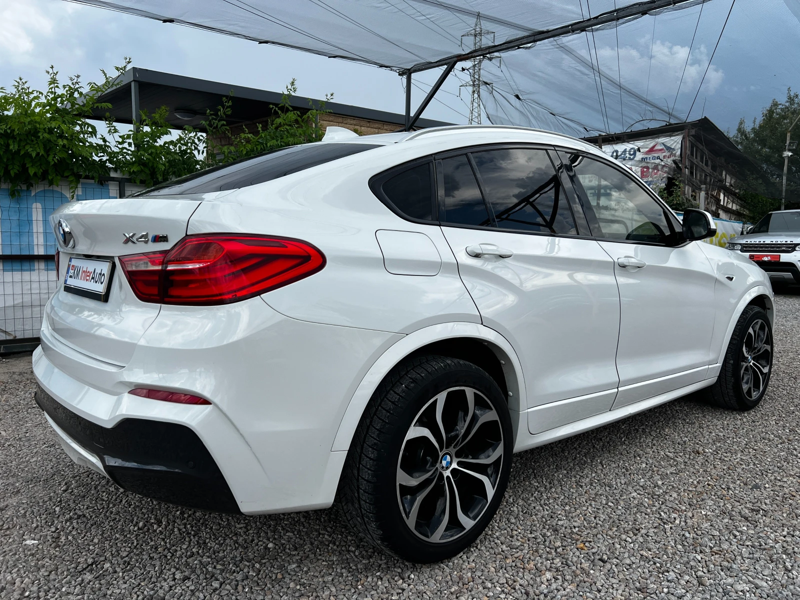 BMW X4 2.0d xDrive/M-пакет/AUT/NAVI/КАМЕРА, снимка 4 - Автомобили и джипове - 55479369