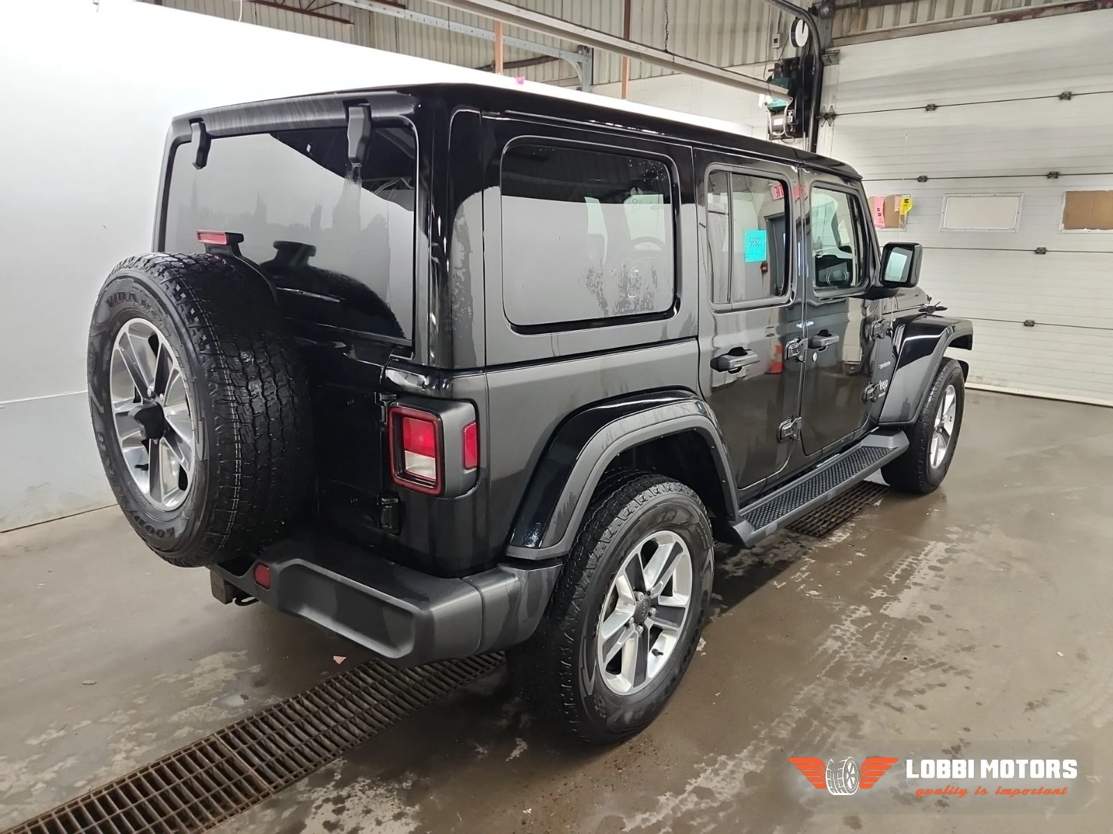 Jeep Wrangler, снимка 3 - Автомобили и джипове - 55928784
