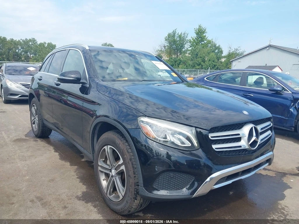 Mercedes-Benz GLC 300 * 4MATIC * CARFAX * ОПЦИЯ ЗА ФИНАНСИРАНЕ * 