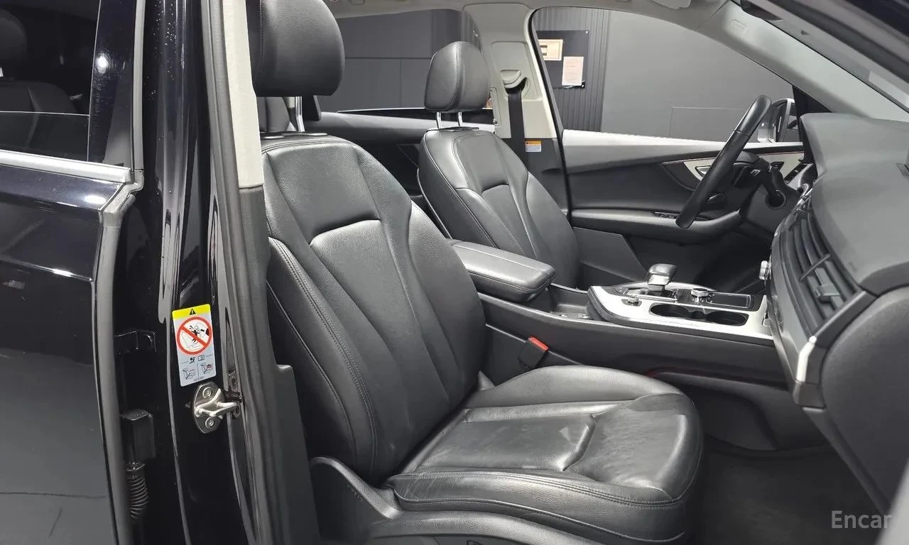 Audi Q7, снимка 7 - Автомобили и джипове - 56711884