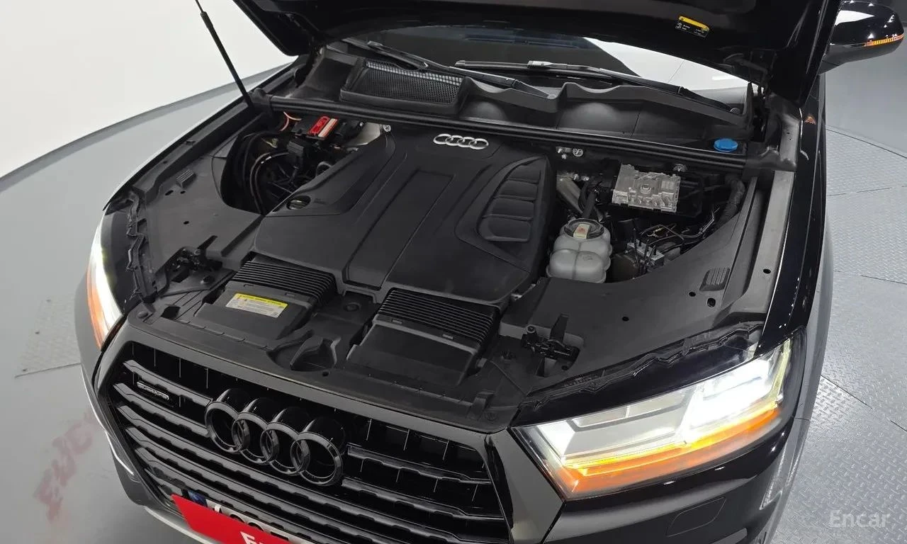 Audi Q7, снимка 5 - Автомобили и джипове - 56711884