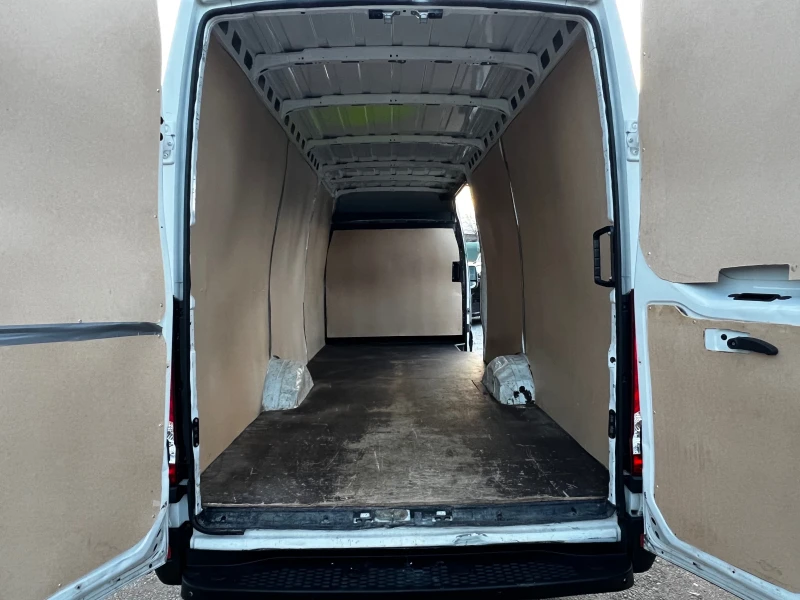 Iveco Daily 35s18 maxi Euro6d, снимка 15 - Бусове и автобуси - 48918901