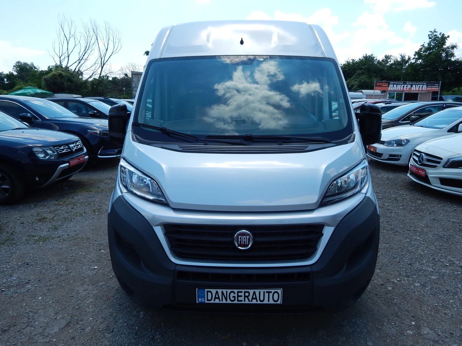Peugeot Boxer 2.3M-JET* 150k.c.* NAVI* KAMEPA* LED* ОТЛИЧЕН* , снимка 2 - Бусове и автобуси - 55059464