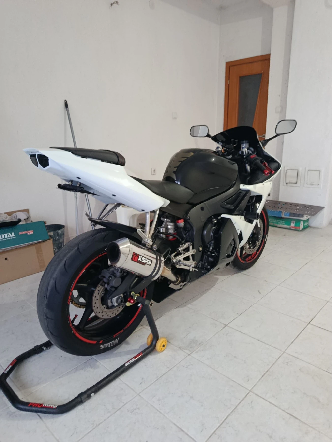 Yamaha YZF-R6 R6