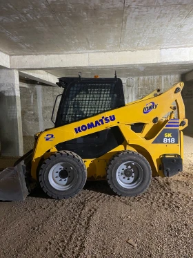 Мини челни товарачи Komatsu SK818 , снимка 1