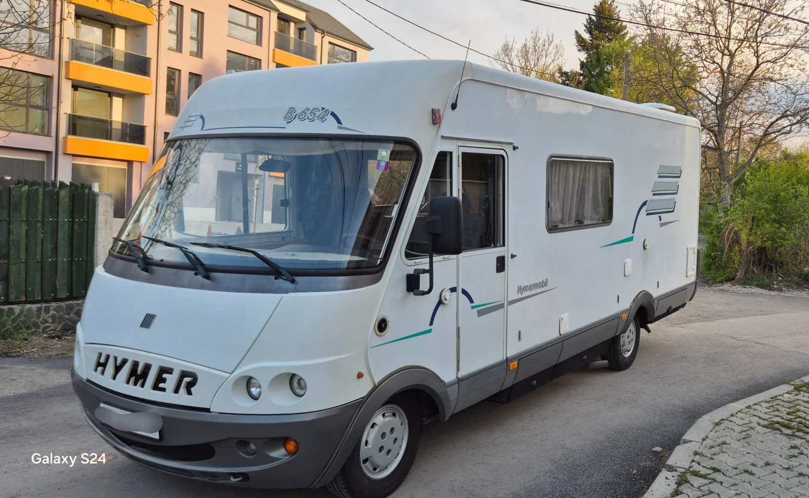 Кемпер HYMER / ERIBA B654 - изображение 2