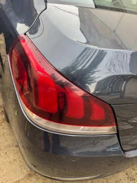 Peogeot 508 2017г седан ляв стоп, снимка 2