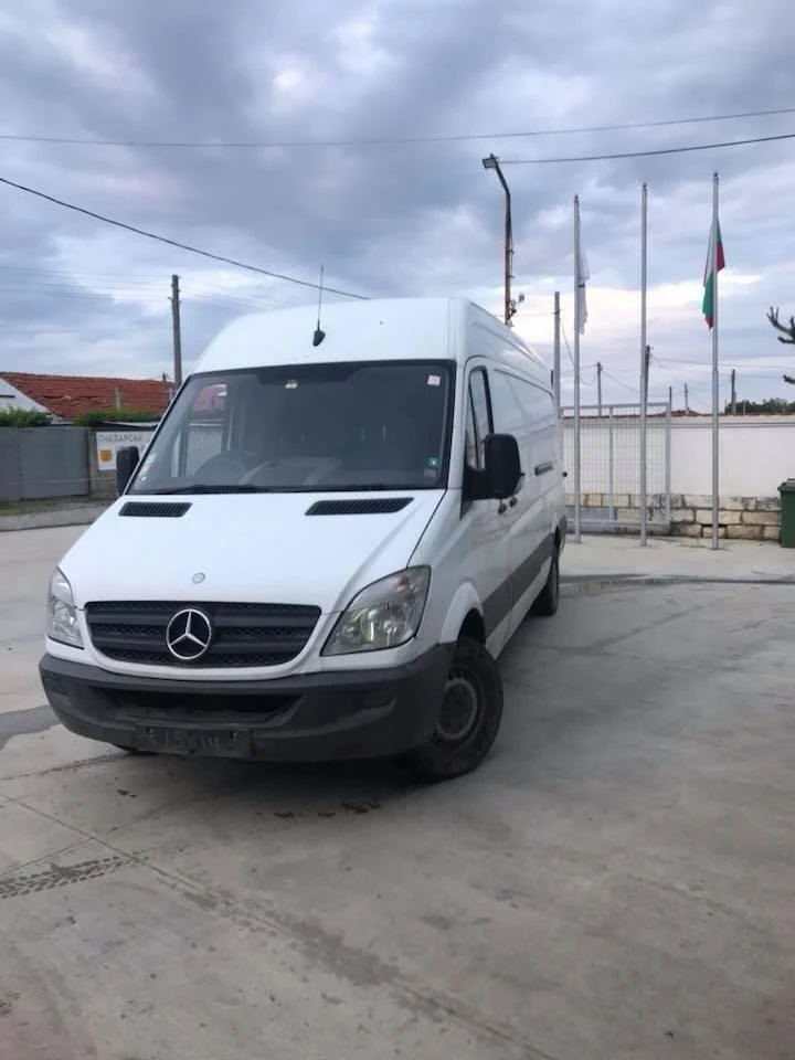 Двигател за Mercedes-Benz Sprinter 313, снимка 1 - Части - 49502503