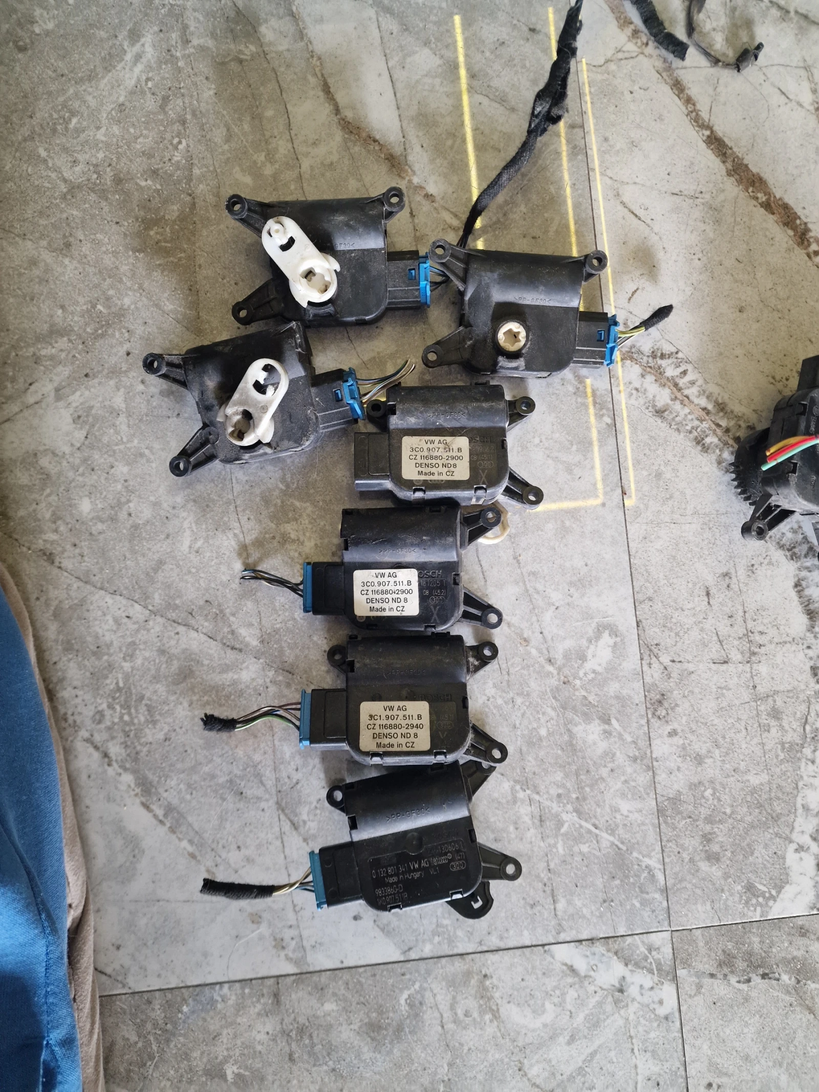 3C1.907.511.A CZ116880-2860 ������� ����� ����� VW PASSAT 7 | Mobile.bg � ����������� 2