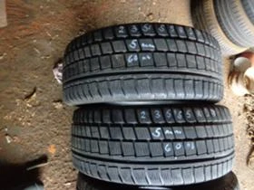 Гуми Зимни 235/55R17, снимка 5