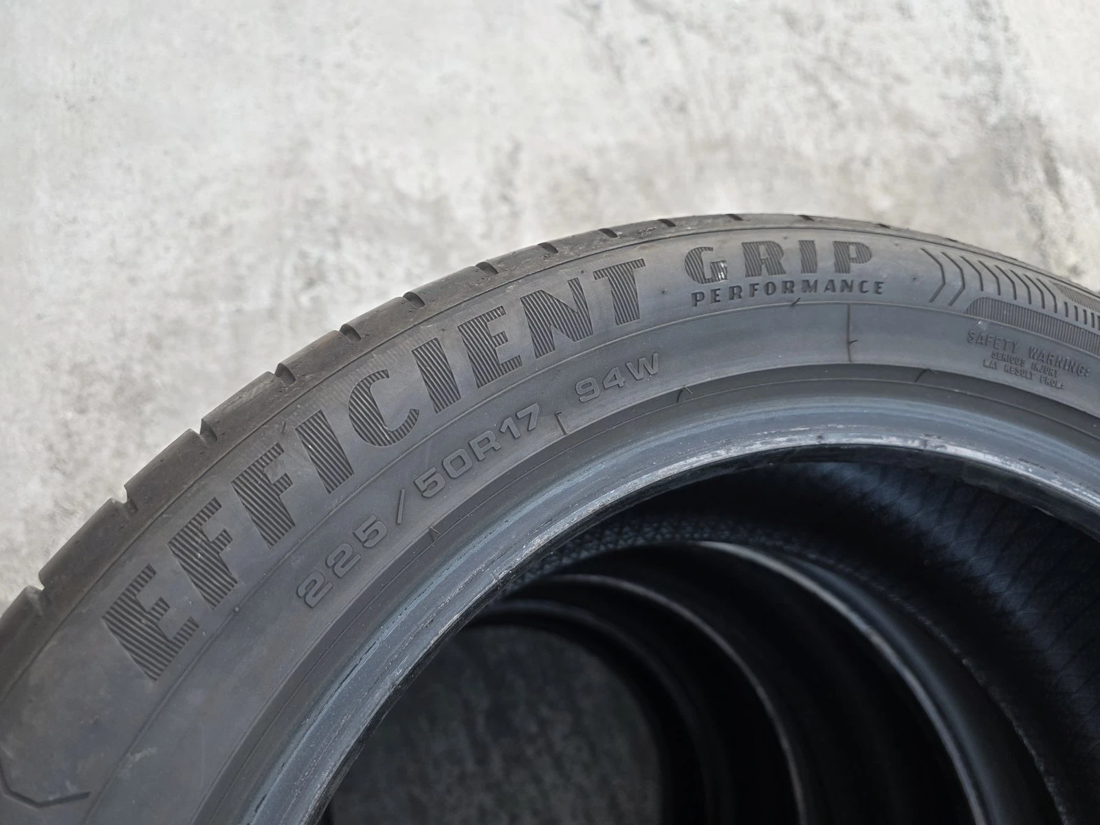 Гуми Летни 225/50R17, снимка 9 - Гуми и джанти - 56731038