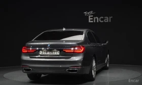 BMW 730 XDRive 360| SUNROOF| CAMERA| HEATED SEATS| MASAGE, снимка 2