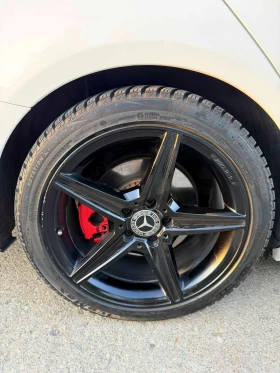 Mercedes-Benz C 300 4MATIC * AMG PACK* 360 КАМЕРА* ПАНОРАМА* , снимка 6