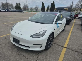 ������ Tesla Model 3
